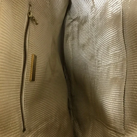 Lauren Merkin Weave Handbag - Picture 4 of 6